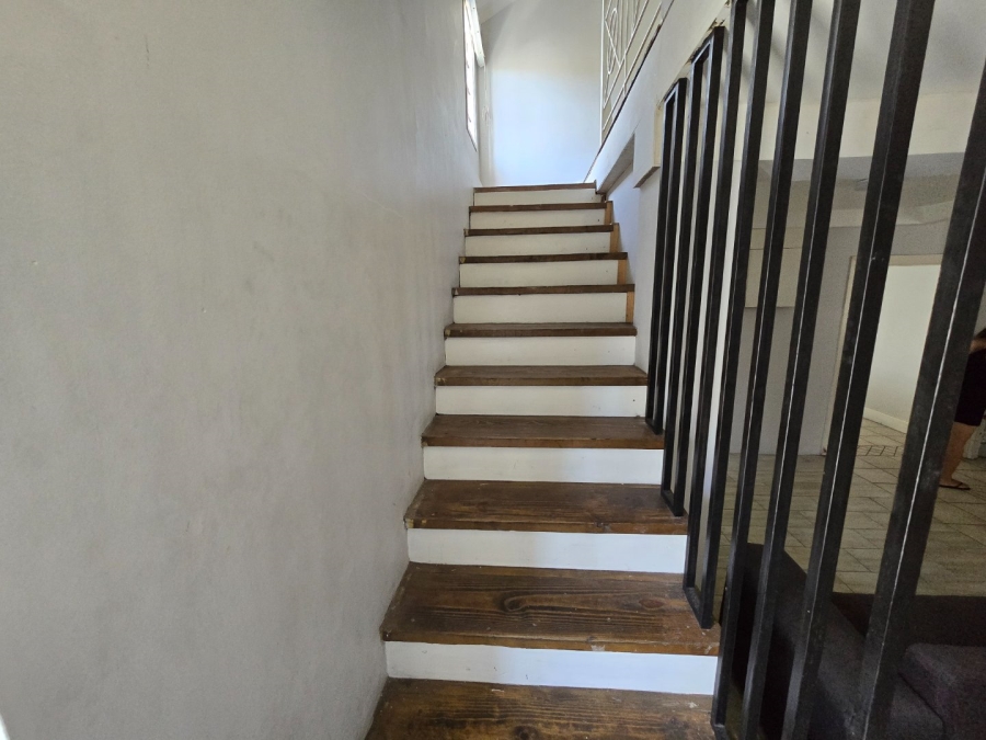 10 Bedroom Property for Sale in Colorado Park Western Cape